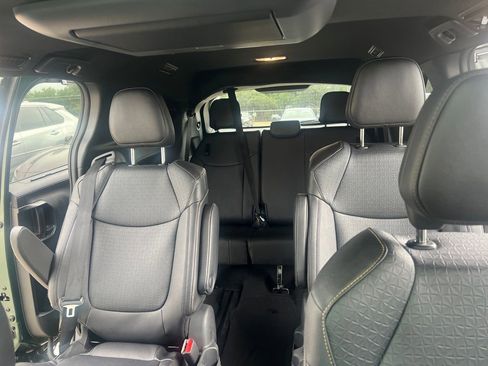 Used 2025 Toyota Sienna XLE Woodland Edition AWD/4WD image 12