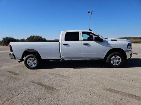 New 2026 RAM 2500 Tradesman image 38