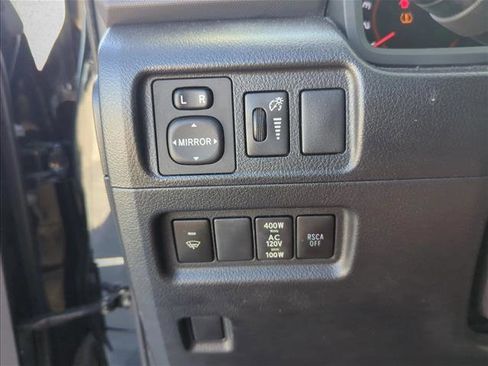 Used 2013 Toyota 4Runner Limited image 18
