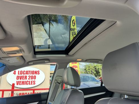 Used 2008 INFINITI G35 x Sedan w/ Premium Pkg image 13