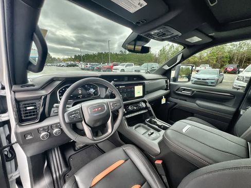 New 2026 GMC Sierra 2500 AT4 w/ AT4 Premium Plus Package image 10