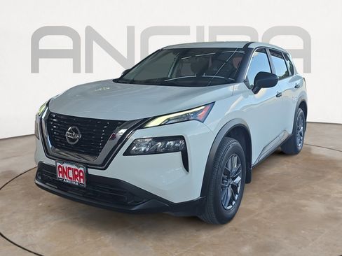Used 2021 Nissan Rogue S FWD image 4