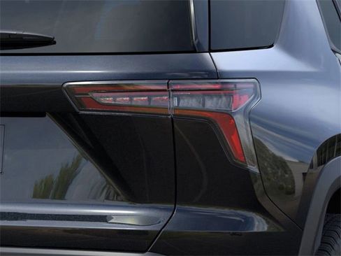 New 2026 Chevrolet Equinox LT w/ Convenience Package II image 12