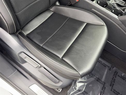 Used 2022 Volkswagen Atlas Cross Sport SE w/ Panoramic Sunroof Package image 44