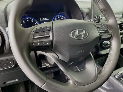 Used 2022 Hyundai Kona SEL w/ Convenience Package FWD image 15