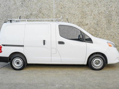 Used 2020 Nissan NV200 S FWD image 10