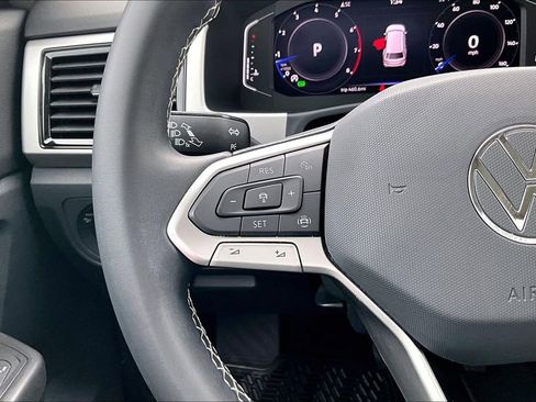 Used 2022 Volkswagen Atlas SE image 26