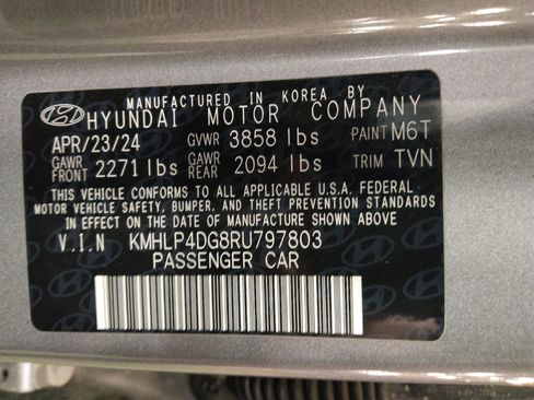 Used 2024 Hyundai Elantra Limited FWD image 33
