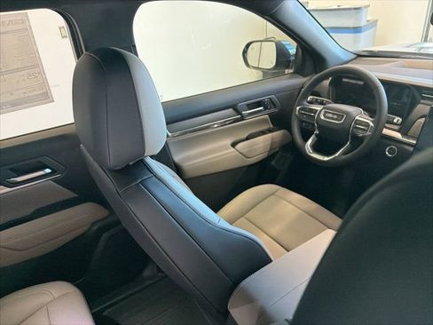 New 2026 GMC Terrain Elevation w/ Elevation Premium Package image 30