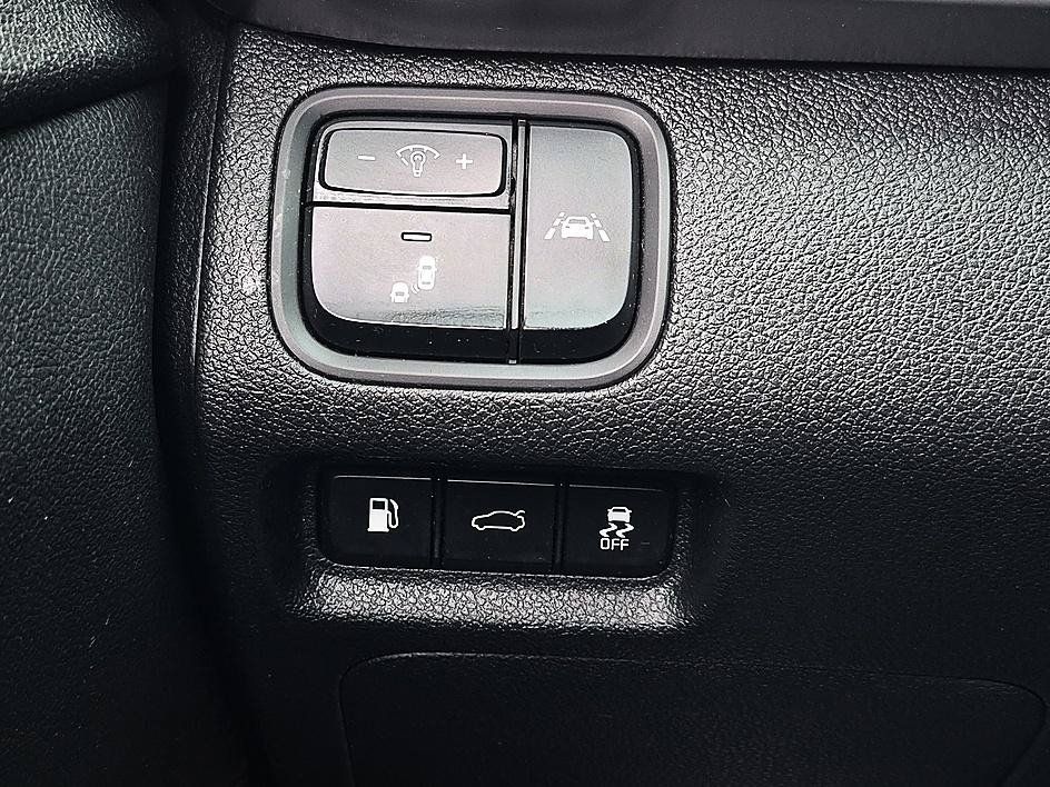 Used 2020 Kia Optima LX FWD image 20