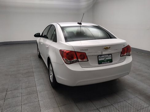 Used 2016 Chevrolet Cruze LT FWD image 5