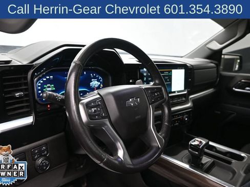 Used 2022 Chevrolet Silverado 1500 RST w/ Convenience Package II AWD/4WD image 12