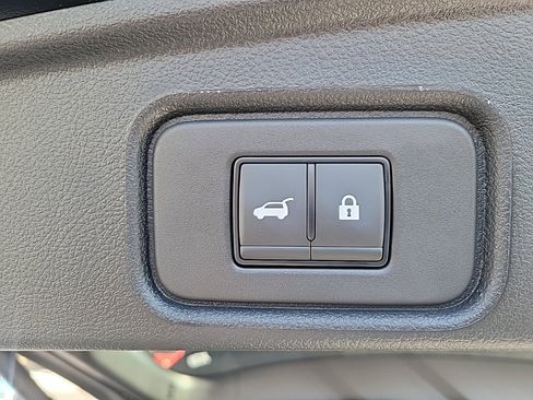 New 2025 Nissan Pathfinder Platinum w/ Cargo Package image 33