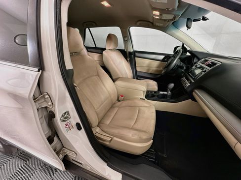 Used 2018 Subaru Outback 2.5i AWD/4WD image 28