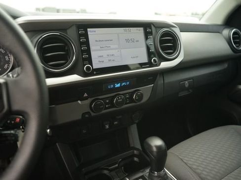 Used 2021 Toyota Tacoma SR5 RWD image 26