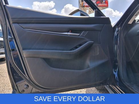 Used 2025 MAZDA MAZDA3 s FWD image 7