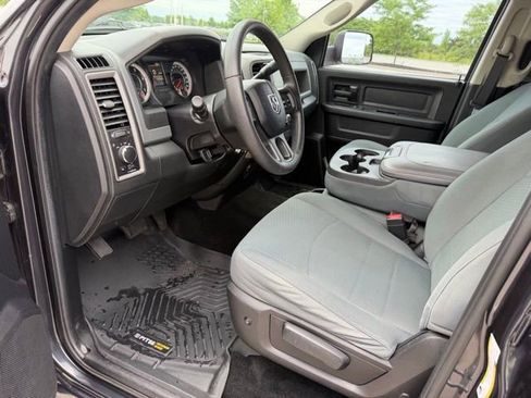 Used 2016 RAM 2500 Tradesman w/ Chrome Appearance Group AWD/4WD image 11