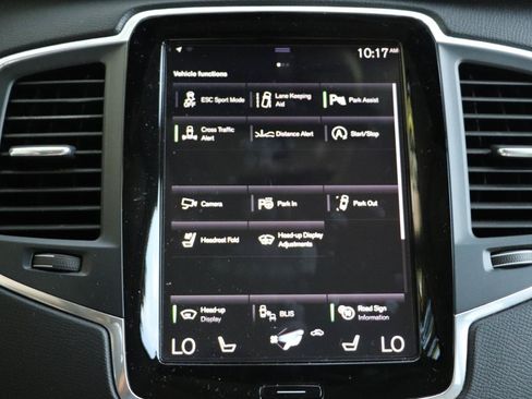 Used 2019 Volvo XC90 T6 Momentum w/ Advanced Package AWD/4WD image 17