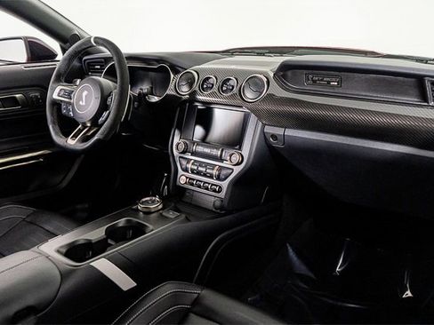 Used 2020 Ford Mustang Shelby GT500 w/ Technology Package image 86