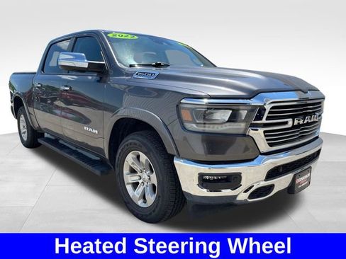 Used 2022 RAM 1500 Laramie AWD/4WD image 7