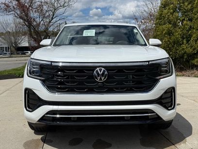 New 2026 Volkswagen Atlas SEL Premium R-Line