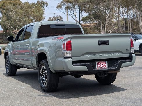 Used 2023 Toyota Tacoma TRD Sport AWD/4WD image 12