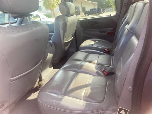 Used 2002 Ford F150 XLT image 6