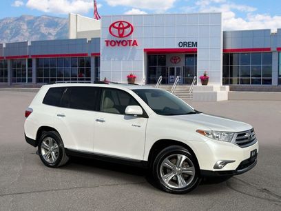 Used 2011 Toyota Highlander Limited w/ Tow Pkg