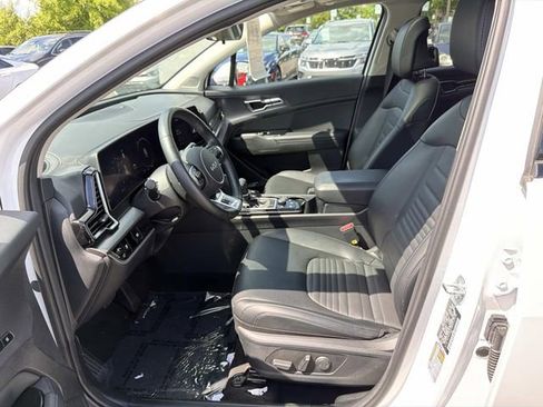 Used 2024 Kia Sportage SX AWD/4WD image 14