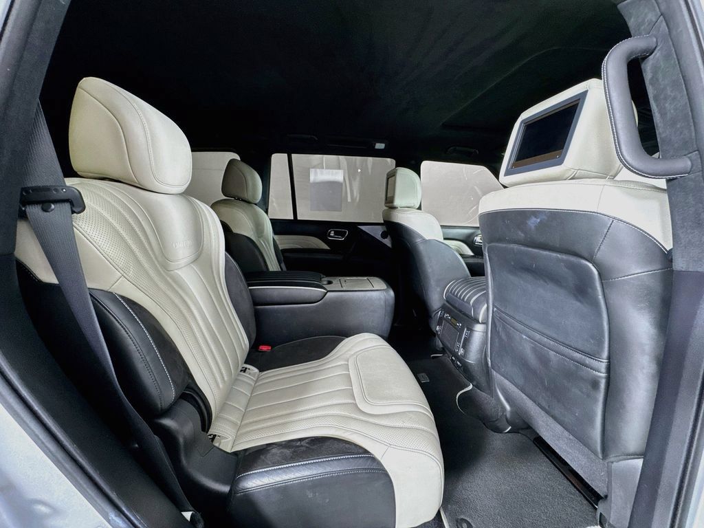 Used 2019 INFINITI QX80 Limited w/ All-Season Package AWD/4WD image 32