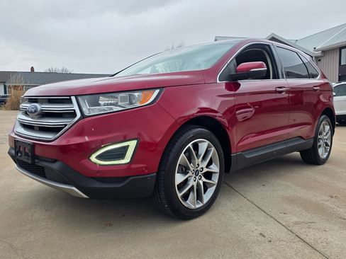 Used 2018 Ford Edge Titanium w/ Equipment Group 302A image 2