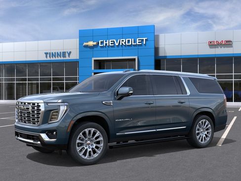 New 2026 GMC Yukon XL Denali w/ Denali Reserve Package AWD/4WD image 26