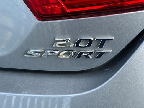 Used 2019 Honda Accord Sport image 7