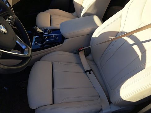 Used 2021 BMW X3 sDrive30i image 17