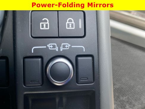 Used 2021 Land Rover Range Rover Evoque R-Dynamic HSE AWD/4WD image 19