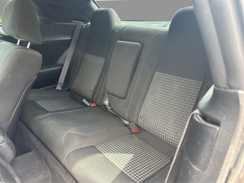 Used 2019 Dodge Challenger SXT RWD image 23