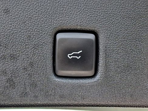 Certified 2024 Ford Escape Active AWD/4WD image 29