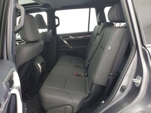 Used 2023 Lexus GX 460 Premium w/ Premium Package AWD/4WD image 12