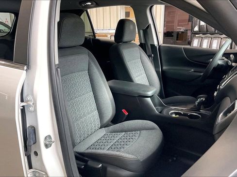 Used 2022 Chevrolet Equinox LT FWD image 22