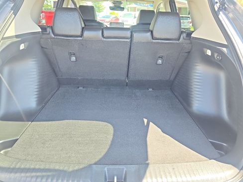 Used 2025 Honda HR-V EX-L image 10