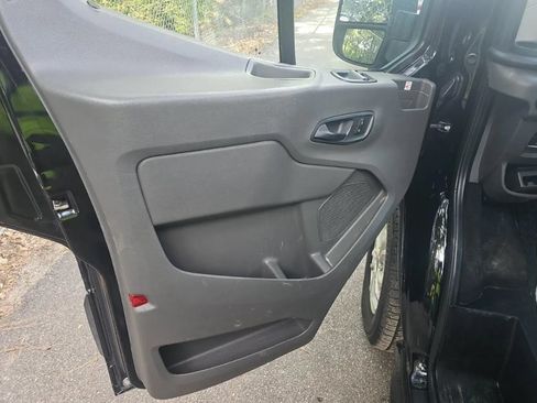 Used 2021 Ford Transit 350 XLT RWD image 6