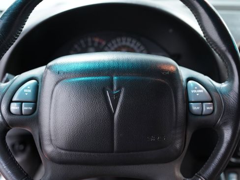 Used 2000 Pontiac Firebird Trans Am RWD image 31