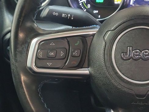 Used 2022 Jeep Wrangler Unlimited Rubicon 4xe AWD/4WD image 16