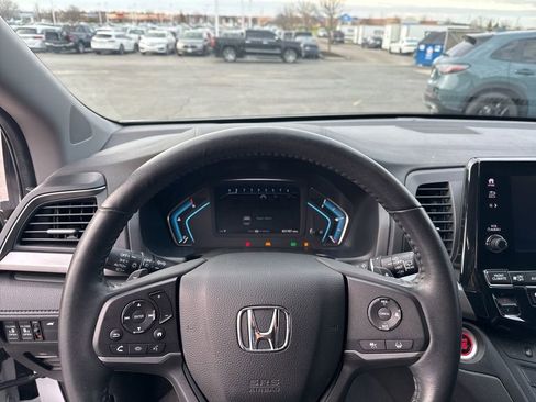 Used 2024 Honda Odyssey EX-L image 9