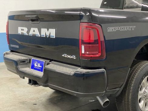 New 2025 RAM 2500 Big Horn image 37