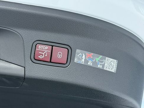 New 2025 Mercedes-Benz GLE 53 AMG 4MATIC Coupe image 43