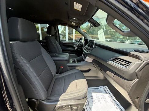 Used 2021 GMC Yukon SLE AWD/4WD image 11