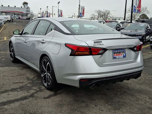 Used 2023 Nissan Altima 2.5 SR image 4