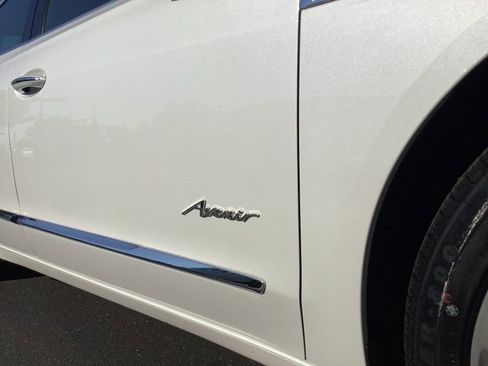 Used 2018 Buick LaCrosse Avenir w/ Driver Confidence Package #2 image 39