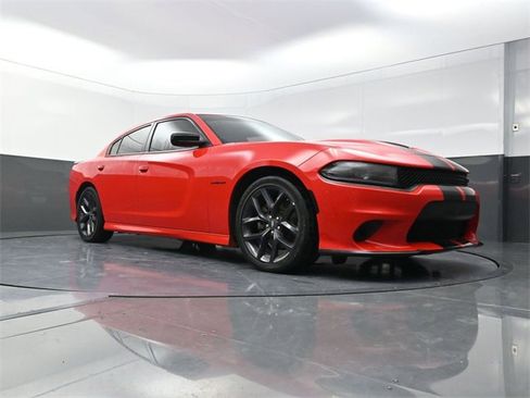 Used 2022 Dodge Charger R/T w/ Plus Group image 17